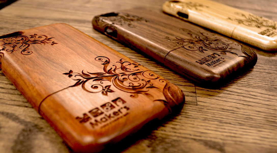 木製スマートフォンケース