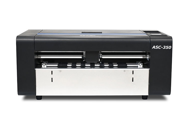 オートシートカッター GCC ASC-350D 外観（正面）