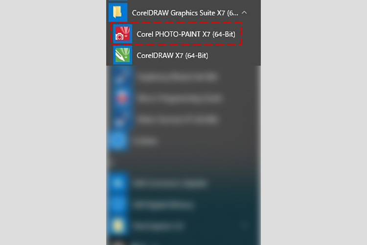 「Corel PHOTO-PAINT」を使用した画像の切り抜き方法1：パソコンのスタートメニューから、「Corel PHOTO-PAINT X7」を起動します。