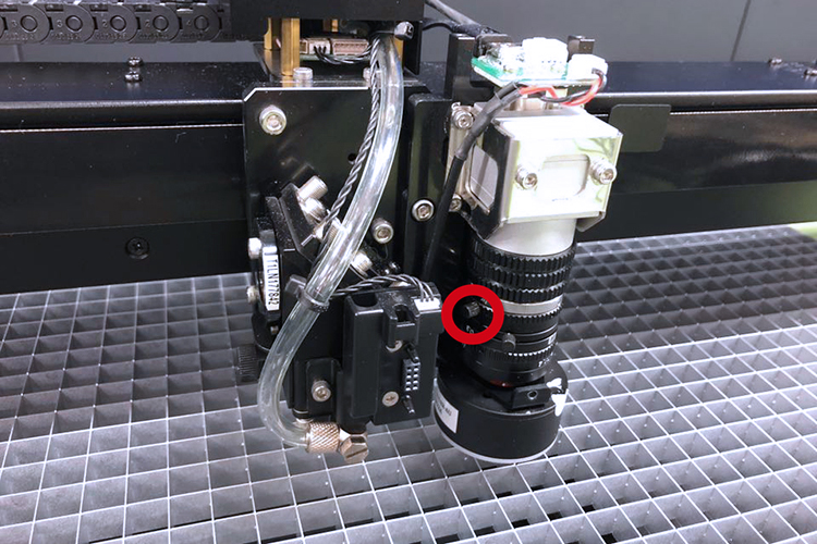 コントラストの調整｜GCC S400のCCDカメラのコントラストの調整方法