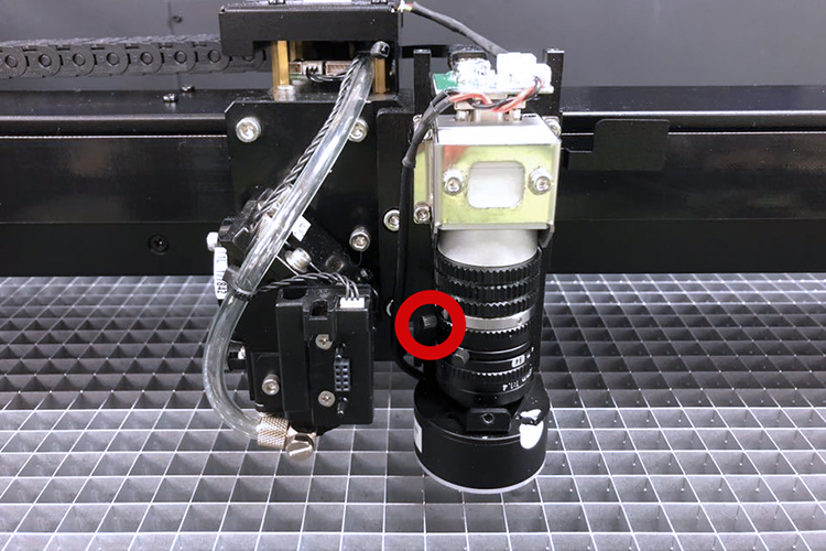 コントラストの調整｜GCC SPIRITシリーズのCCDカメラのコントラストの調整方法