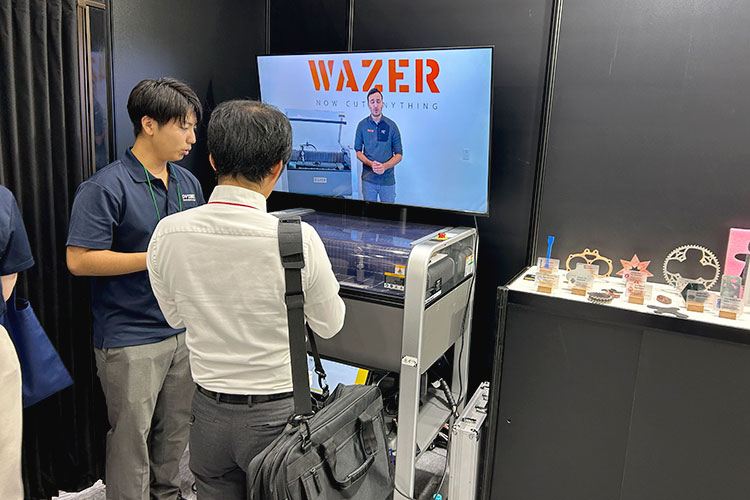 小型ウォータージェットカッター WAZER（ウェザー）：日本最大の木工機械の見本市「日本木工機械展2023」に出展しました