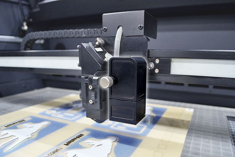 CCDカメラ｜特徴｜レーザー加工機・レーザーカッター Piolas400（パイオレス）