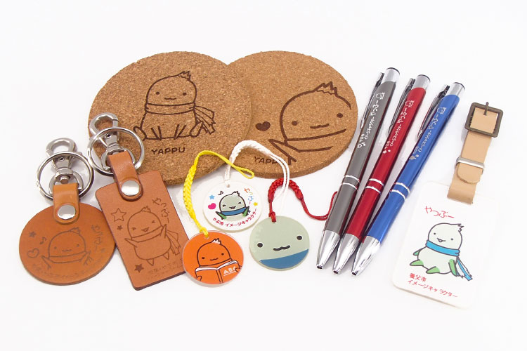 金属製の看板や表札、工業製品からグッズ製作まで幅広く手がけている|株式会社トージ工芸様|レーザー加工機・レーザーカッターの導入事例