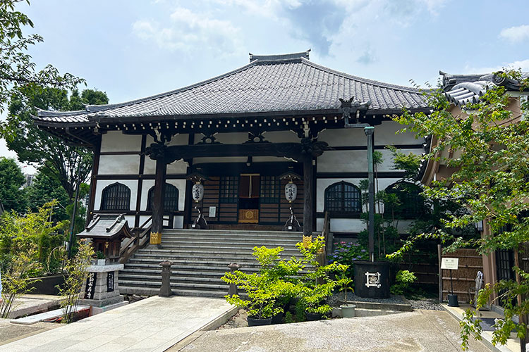 日蓮宗 本妙山 感通寺の外観(東京都新宿区)